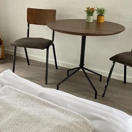 Mollebo アパートホテル Ansager